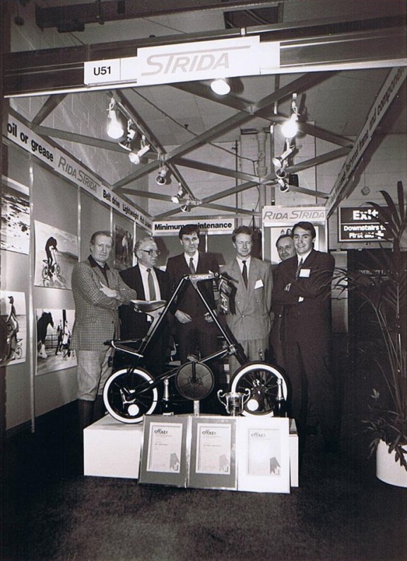 Strida 1 на выставке Cyclex в Великбритании в 1988 году